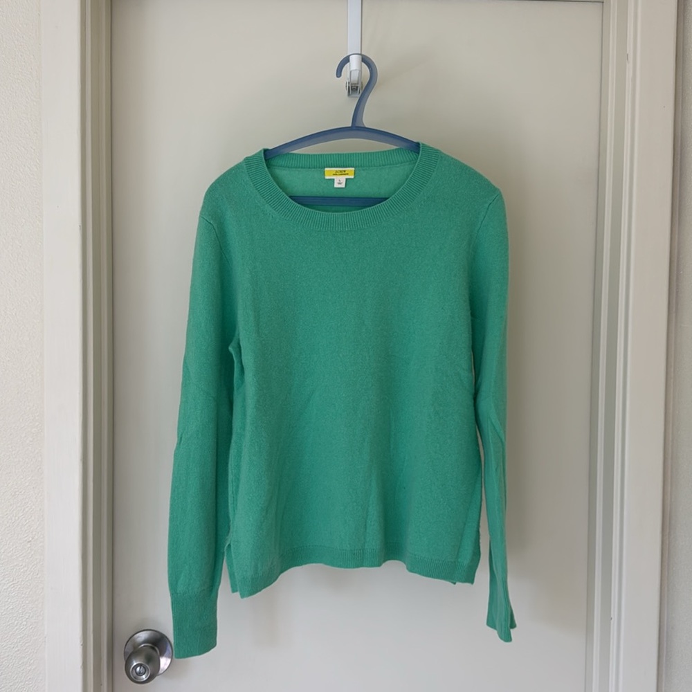 J crew cashmere sweater sz L